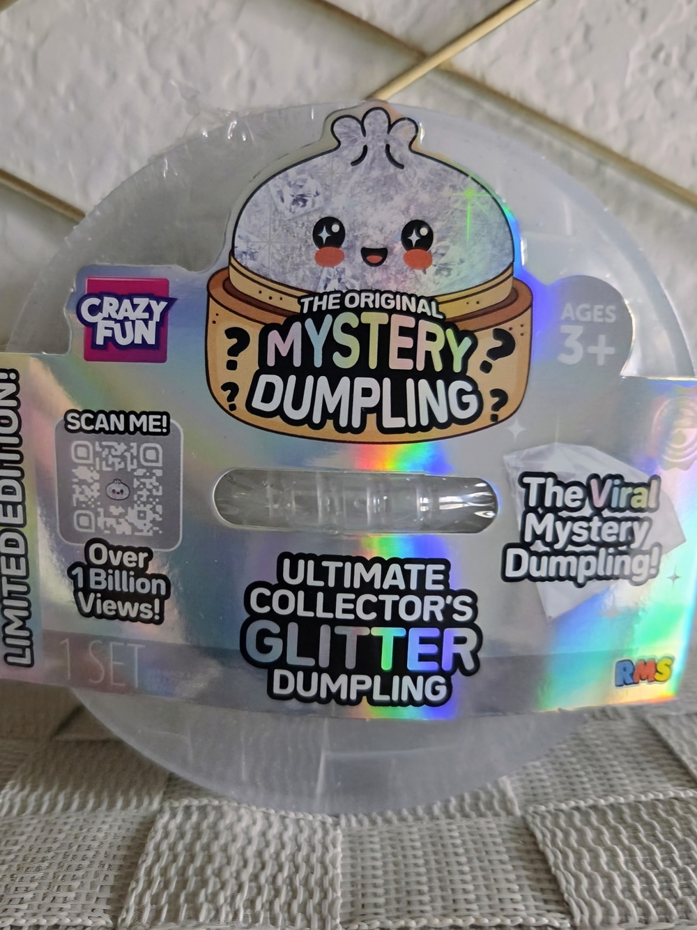 Ultimate Collectors Glitter Edition